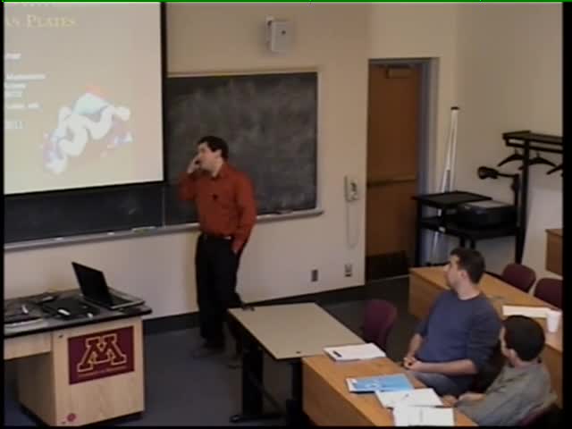 Shape Selection in Hyperbolic Non-Euclidean Plates Thumbnail