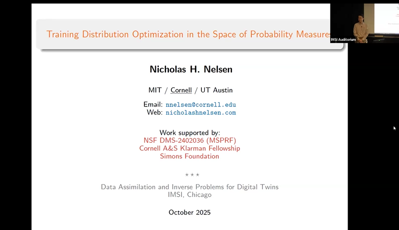 Training distribution optimization in the space of probability measures Thumbnail